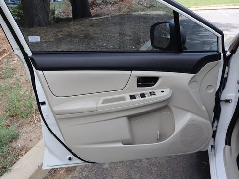 Used 2013 Subaru Impreza 2.0i AWD/4WD image 23