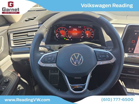 New 2026 Volkswagen Atlas Peak Edition AWD/4WD image 17