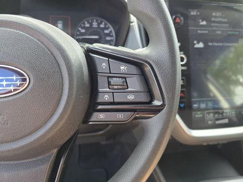 Used 2024 Subaru Crosstrek 2.0i Premium image 25