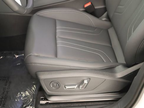 New 2026 Audi Q3 quattro 2.0T AWD/4WD image 24