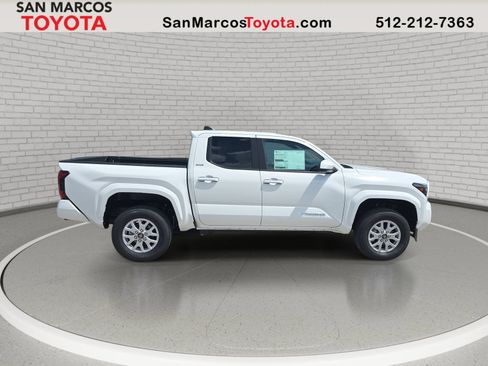 New 2026 Toyota Tacoma SR5 AWD/4WD image 4