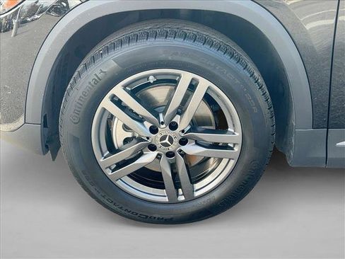 Certified 2025 Mercedes-Benz GLA 250 4MATIC image 26