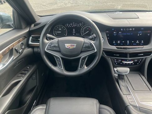 Used 2017 Cadillac CT6 Luxury AWD/4WD image 17