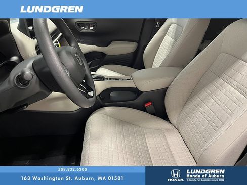 New 2027 Honda HR-V LX image 17