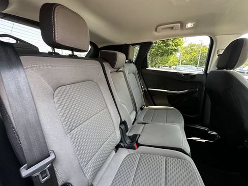 Certified 2022 Ford Escape SE w/ SE Sport Appearance Package AWD/4WD image 38