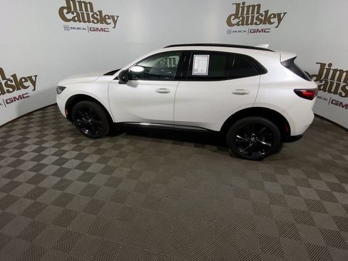 Certified 2023 Buick Envision Essence w/ Technology Package I AWD/4WD image 5