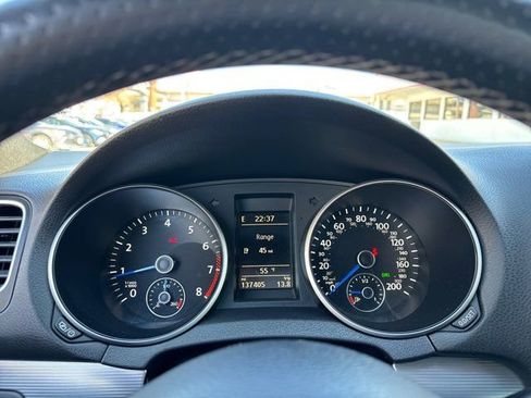 Used 2013 Volkswagen Golf R 4Motion image 24