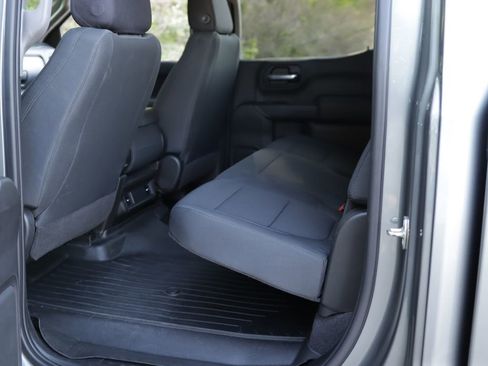 Used 2020 Chevrolet Silverado 1500 Custom w/ Custom Value Package AWD/4WD image 23
