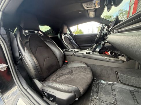 Used 2022 Toyota Supra w/ Safety & Technology Package image 18