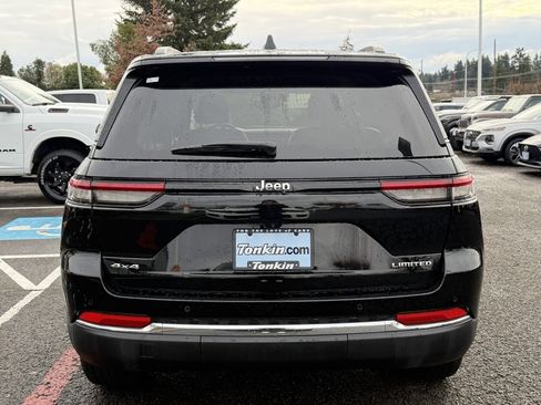 Used 2023 Jeep Grand Cherokee Limited image 7