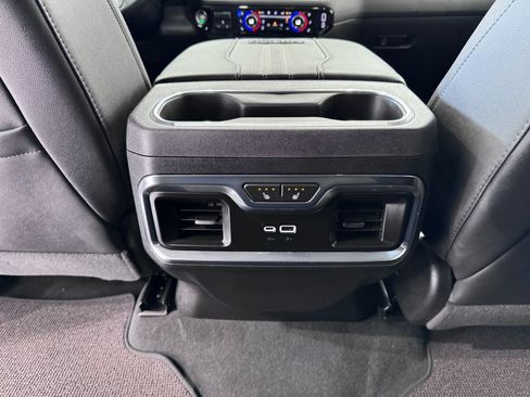 Certified 2025 Chevrolet Silverado 2500 High Country w/ Technology Package AWD/4WD image 26
