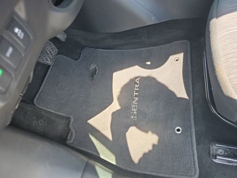 Used 2014 Nissan Sentra SV w/ SV Driver Package FWD image 16