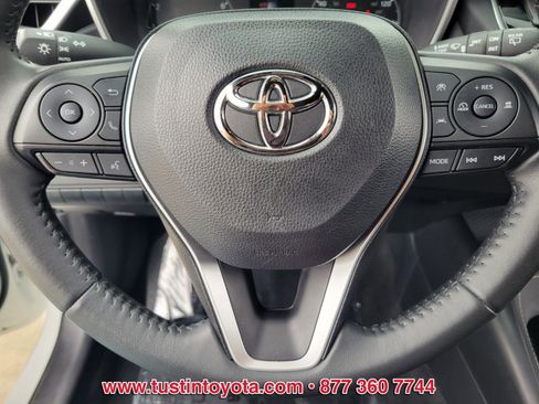Certified 2023 Toyota Corolla SE w/ SE Premium Package FWD image 18