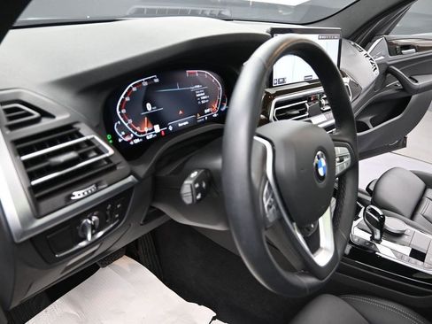 Used 2023 BMW X3 xDrive30i w/ Premium Package w/ZPA AWD/4WD image 15