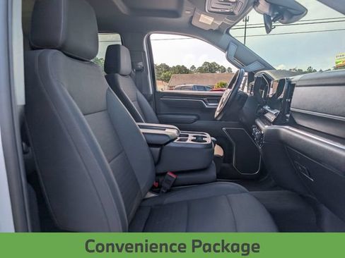 Used 2025 Chevrolet Silverado 1500 LT AWD/4WD image 26