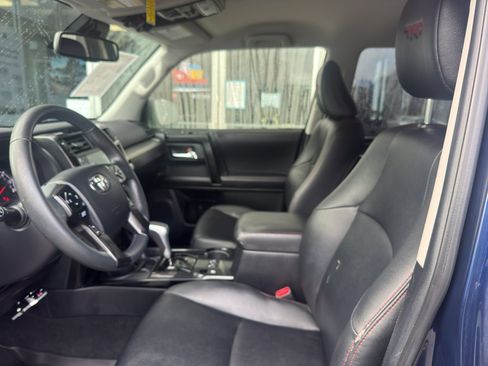 Used 2021 Toyota 4Runner TRD Off-Road Premium image 17