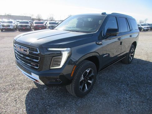 New 2026 GMC Yukon AT4 image 9