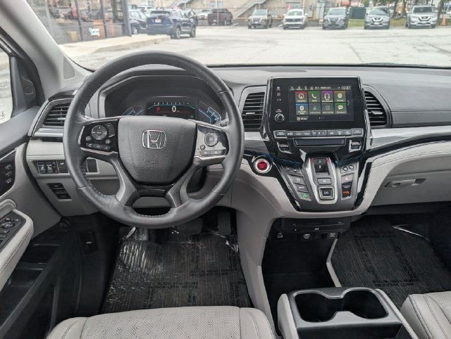 Used 2023 Honda Odyssey Elite image 18