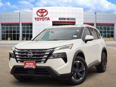 Used 2024 Nissan Rogue SV w/ SV Premium Package