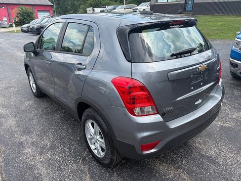 Used 2020 Chevrolet Trax LS FWD image 9