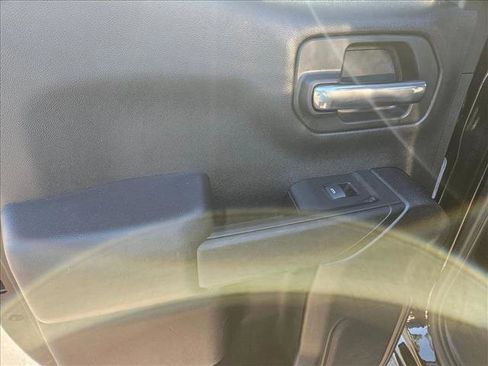 Used 2024 Chevrolet Silverado 1500 Custom image 12