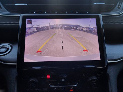 Used 2021 Jeep Grand Cherokee L Limited image 13