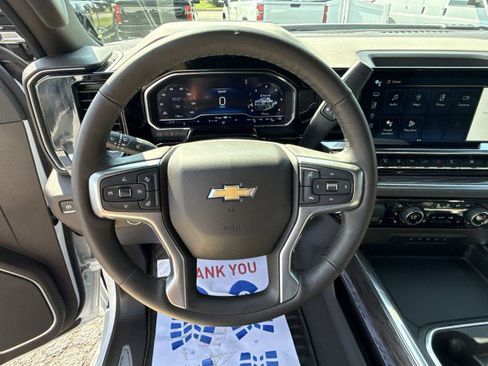 Certified 2025 Chevrolet Silverado 3500 LTZ w/ LTZ Premium Package image 3