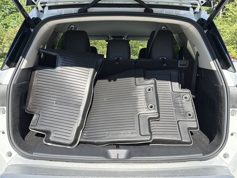 Certified 2025 Nissan Pathfinder SL AWD/4WD image 26