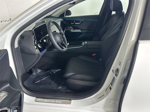 Certified 2025 Mercedes-Benz E 350 Sedan image 9