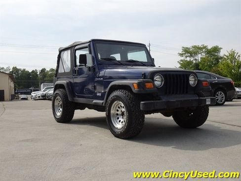 Used 2002 Jeep Wrangler SE AWD/4WD image 4
