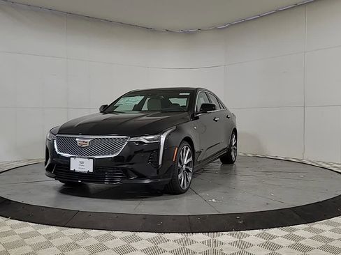 New 2025 Cadillac CT4 Premium Luxury image 40