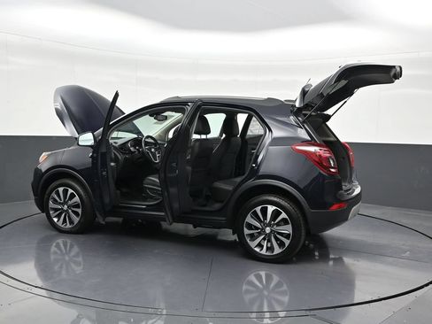 Used 2022 Buick Encore Preferred w/ Safety Package AWD/4WD image 34