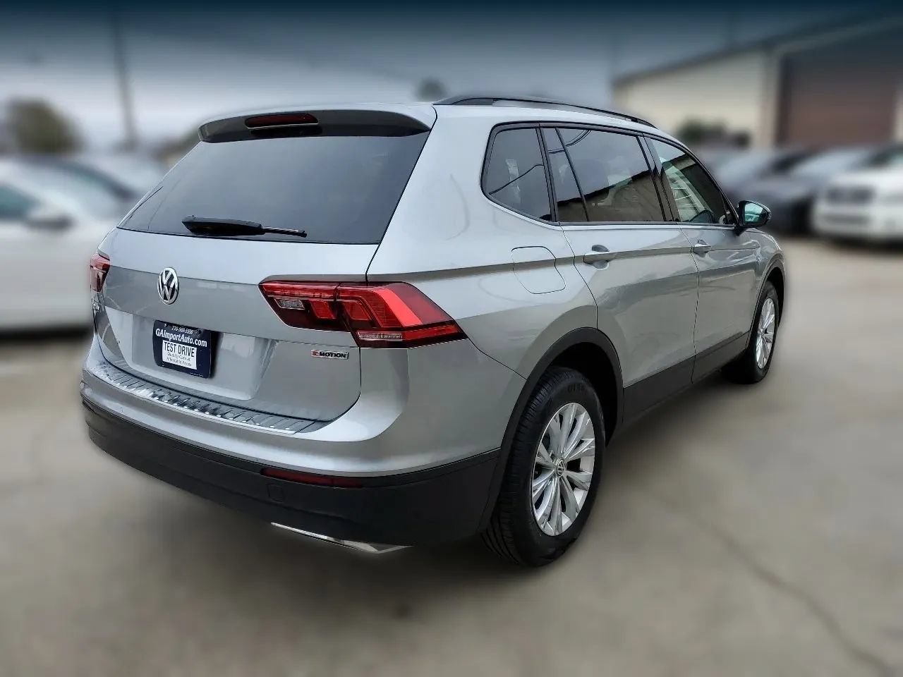 Used 2019 Volkswagen Tiguan S AWD/4WD image 10