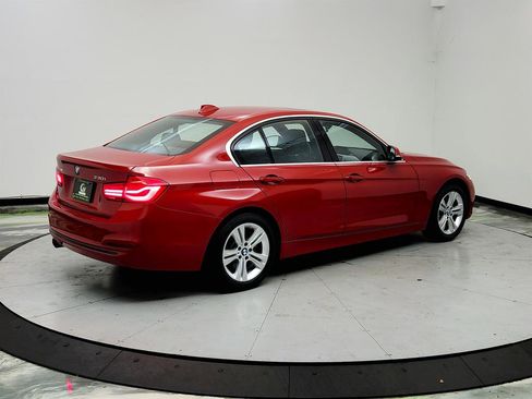 Used 2017 BMW 330i Sedan RWD image 5