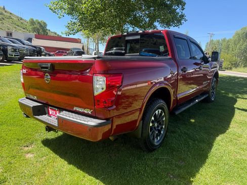Used 2018 Nissan Titan PRO-4X AWD/4WD image 6