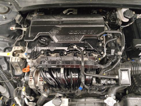 Used 2024 Hyundai Elantra Limited FWD image 30