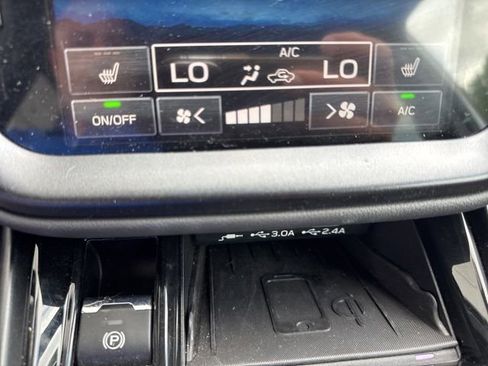 Used 2025 Subaru Outback Wilderness AWD/4WD image 15