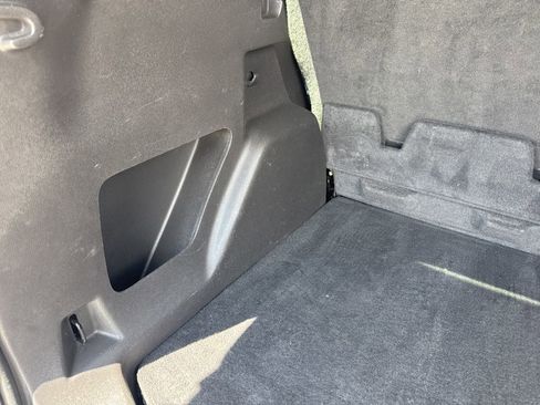 Used 2017 Ford Escape SE w/ Equipment Group 201A AWD/4WD image 34