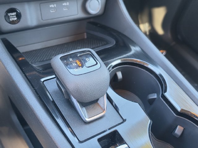 Used 2026 Nissan Rogue SV w/ Cold Weather Package FWD image 27