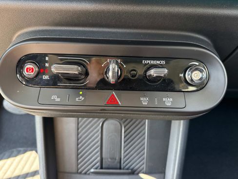 Certified 2025 MINI Cooper S FWD image 26