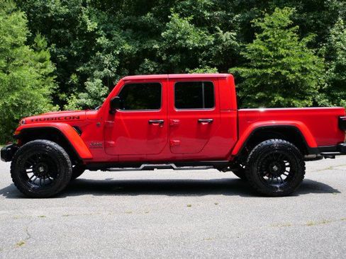 Used 2022 Jeep Gladiator Rubicon w/ LED Lighting Group AWD/4WD image 46