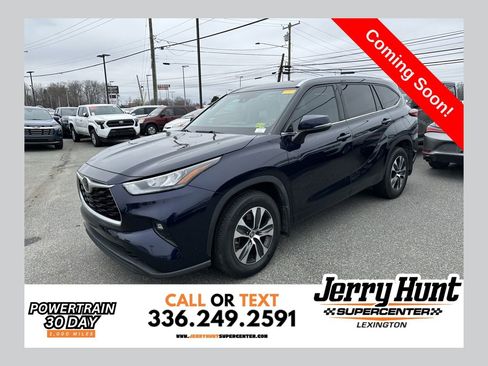Used 2020 Toyota Highlander XLE image 1
