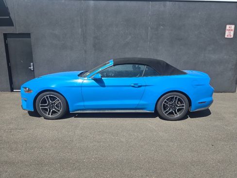 Used 2023 Ford Mustang Premium RWD image 11