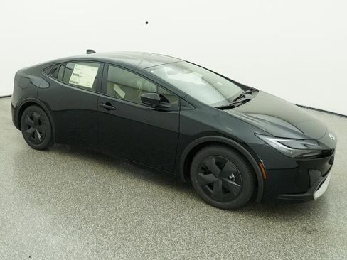 New 2026 Toyota Prius Plug-In Hybrid image 27