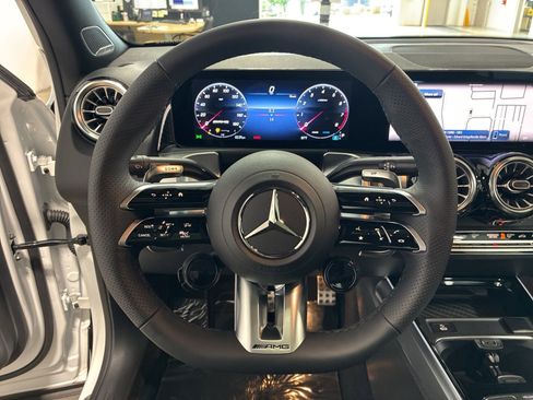 New 2026 Mercedes-Benz GLB 35 AMG 4MATIC image 11
