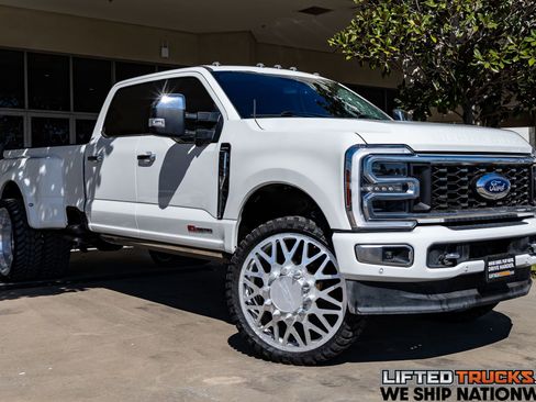 Used 2024 Ford F350 Limited w/ FX4 Off-Road Package image 1