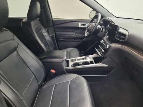 Used 2020 Ford Explorer Limited image 21
