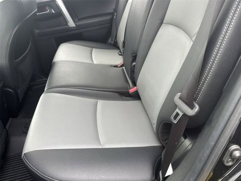 Used 2019 Toyota 4Runner SR5 Premium AWD/4WD image 16