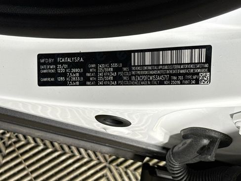 Used 2025 Dodge Hornet R/T image 34