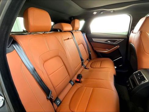 New 2026 Jaguar F-PACE R-Dynamic S image 11
